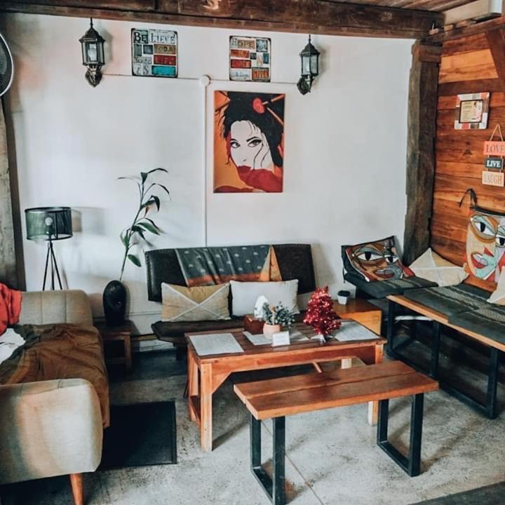 The Cabin Backpackers Hostel & Bar Csiangmaj Kültér fotó